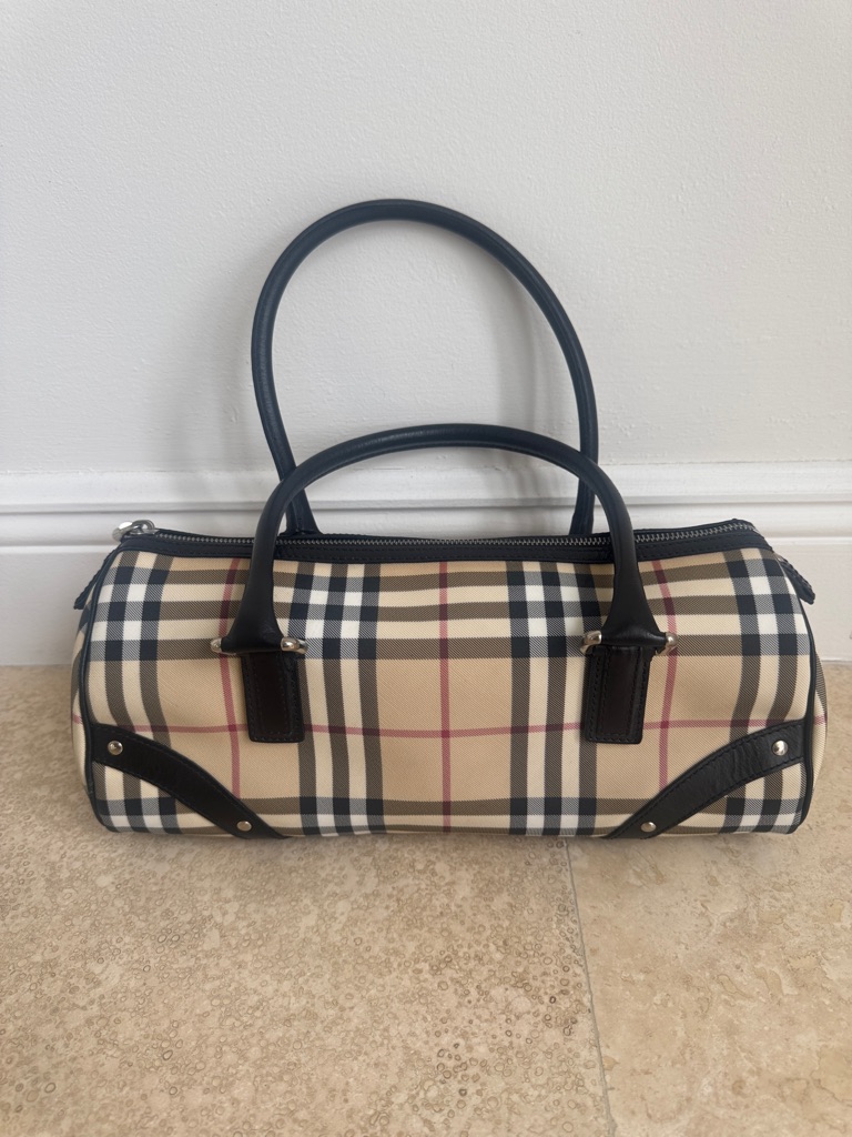 Burberry Nova Check Barrel Bag Vintage